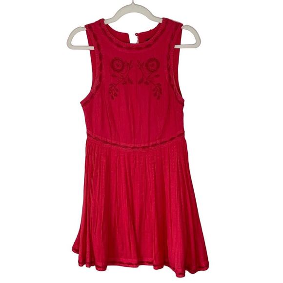 Free People Cherry Red Embroidered Pleated Sleeveless Dress Size 4 - Picture 1 of 10
